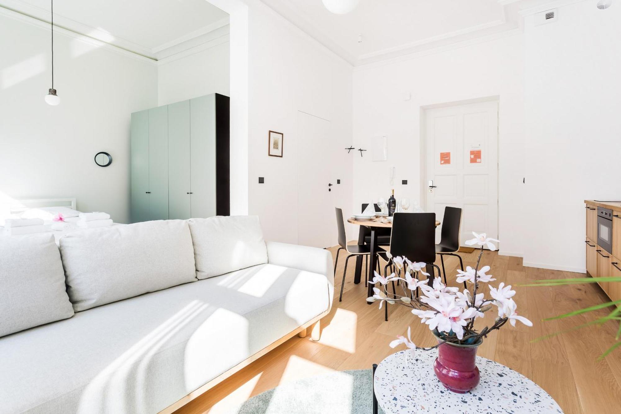 Deluxe Mtp Apartments Matejki By Noclegi Renters Posen Exterior foto